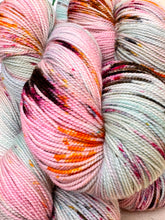 Apples to Oranges Baah Yarn Footloose