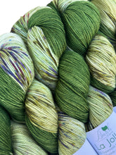 Elf Esteem Baah Yarn La Jolla