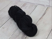 Baah Yarn shasta Black Pearl