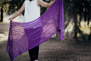 Joji Locatelli Cosmopolitan Wrap Knitting Kit with Baah Yarn