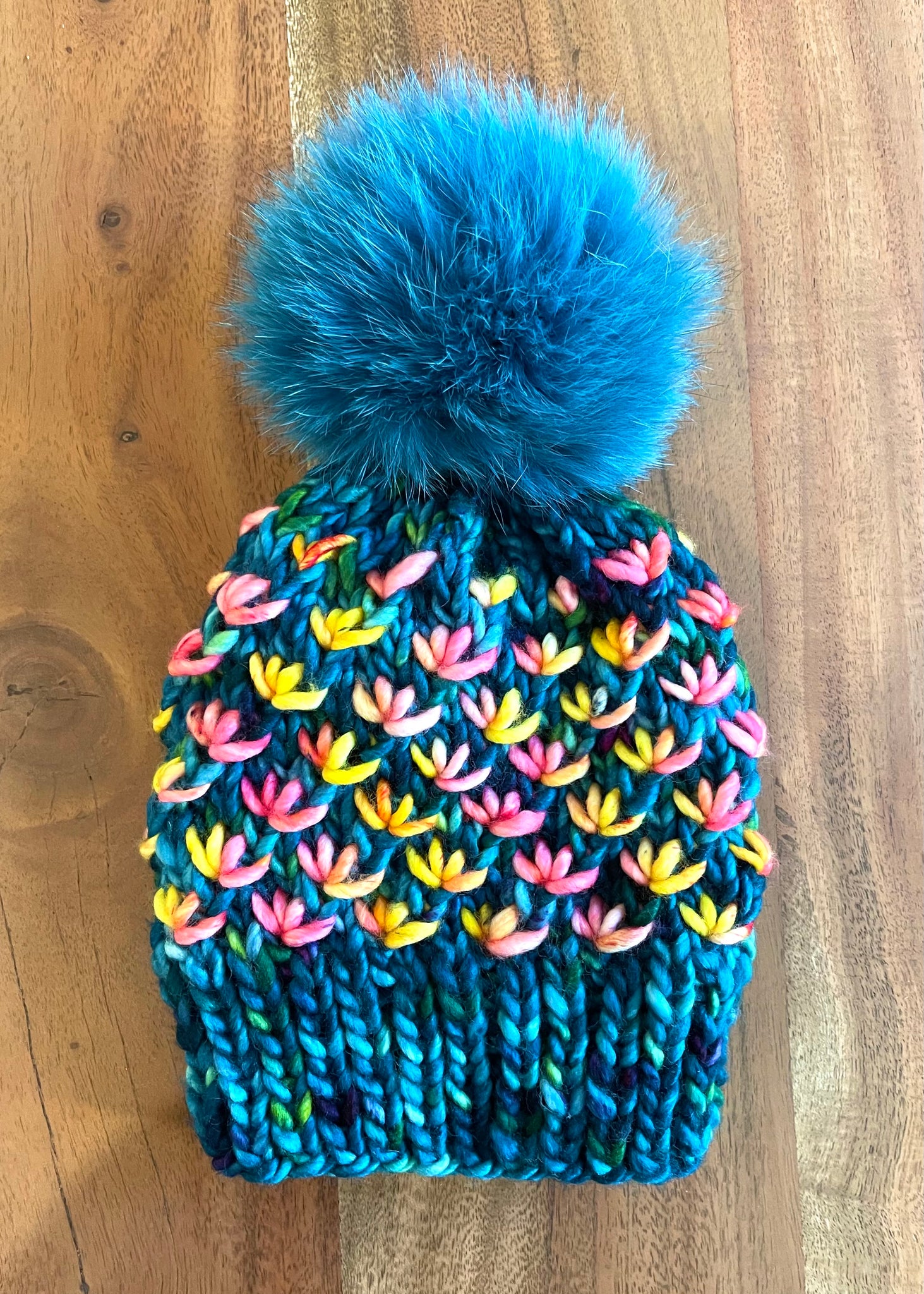 Flower Knitting Loom, Crochet Yarn Blanket Sock Hat Pom Pom Maker