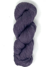 Deep Lavender Baah Yarn Aspen