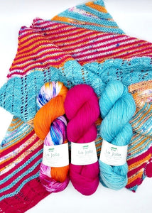 Casapinka Goldfish Memory Baah Yarn Knitting Kit